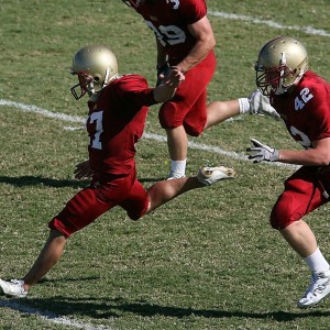 排列五开奖号码：米奇-约翰逊深度剖析，星光熠熠之师，凯尔登铸就灵魂核心