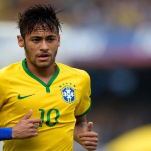 【体彩排列五开奖结果查询】青岛队重磅官宣，挪威国脚中场乌尔维斯塔正式加盟，助力球队新赛季征程